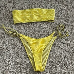 Triangl strapless bikini